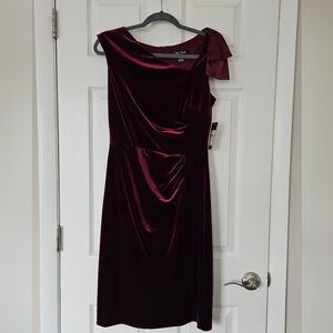 Jessica Howard Red Burgundy Velvet Dress With Bow